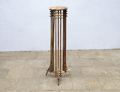 Старинная жардиньерка, Финляндия