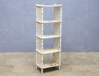 Старинная этажерка