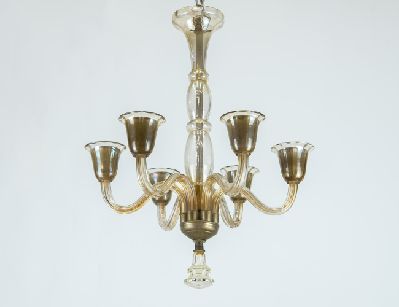 Старинная стеклянная люстра