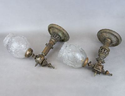 Бронзовая пара наружных светильников 19в