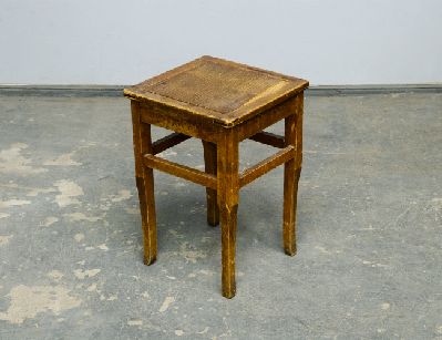 Старинный табурет