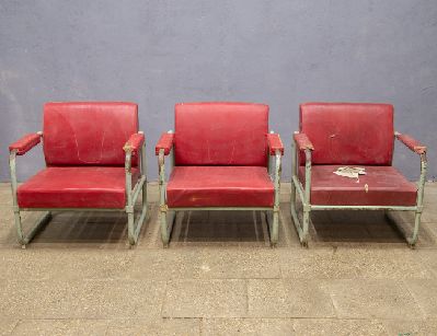 Старинные кресла