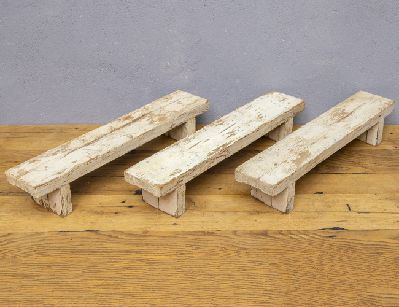 Старинные подставки под цветы