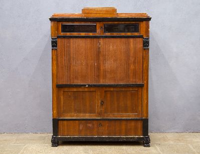 Старинный секретер красного дерева