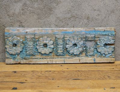 Элемент старинного наличника