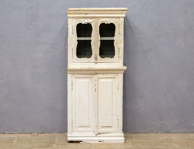 Старинный деревенский буфет