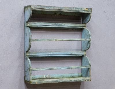 Старинная деревенская кухонная полка