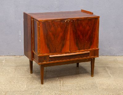 Винтажная тумба-бар