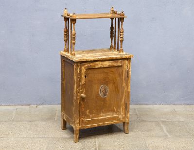 Старинная тумба с этажеркой