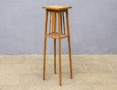 Старинная подставка