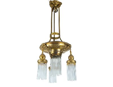 Старинная люстра в стиле модерн