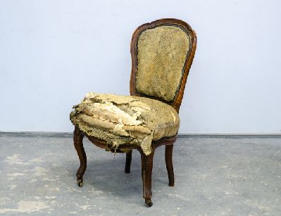 Антикварный стул 19 века