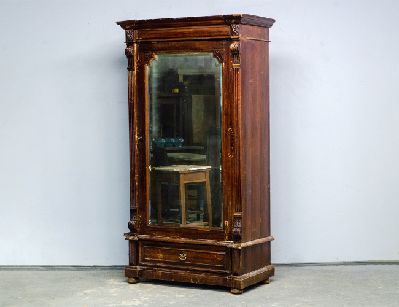 Антикварный платяной шкаф 19в