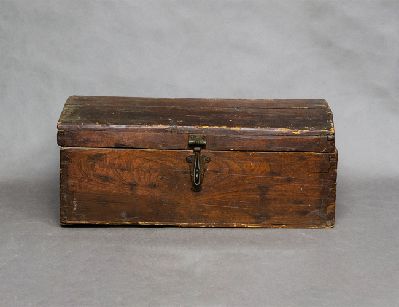 Старинный деревенский ларь