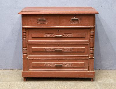 Старинный комод