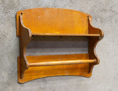 Старинная кухонная полка