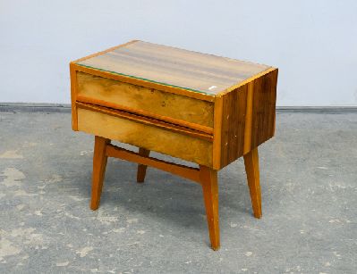 Винтажная ореховая прикроватная тумба, Tatra