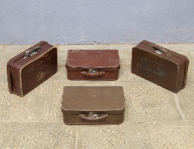 Старинные чемоданы-балетки