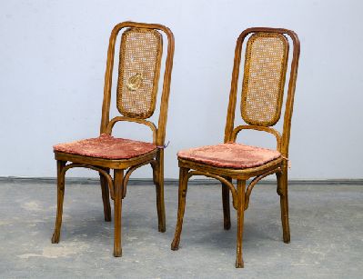 Антикварные венские стулья №432, Тонет