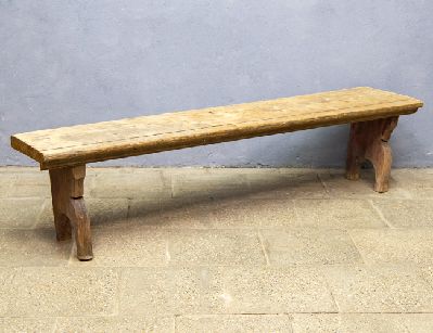 Старинная лавка