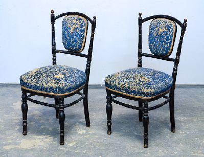 Антикварные венские стулья