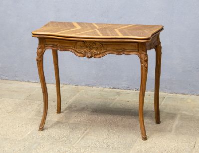 Антикварный ореховый ломберный стол, рококо