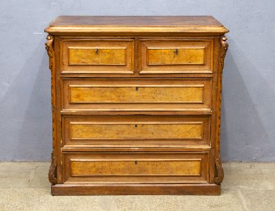 Антикварный ореховый комод, рококо