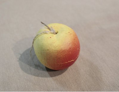Старинная елочная игрушка яблоко