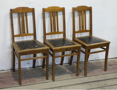 Старинные конторские стулья