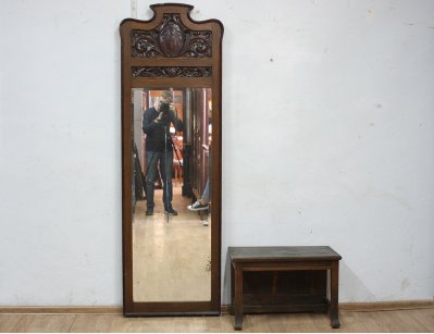 Дубовое зеркало с консолью, модерн