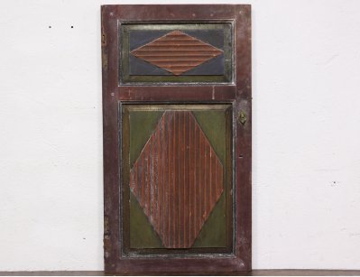 Расписная дверка от крестьянского шкафа